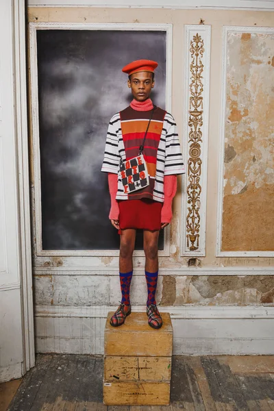Look 30